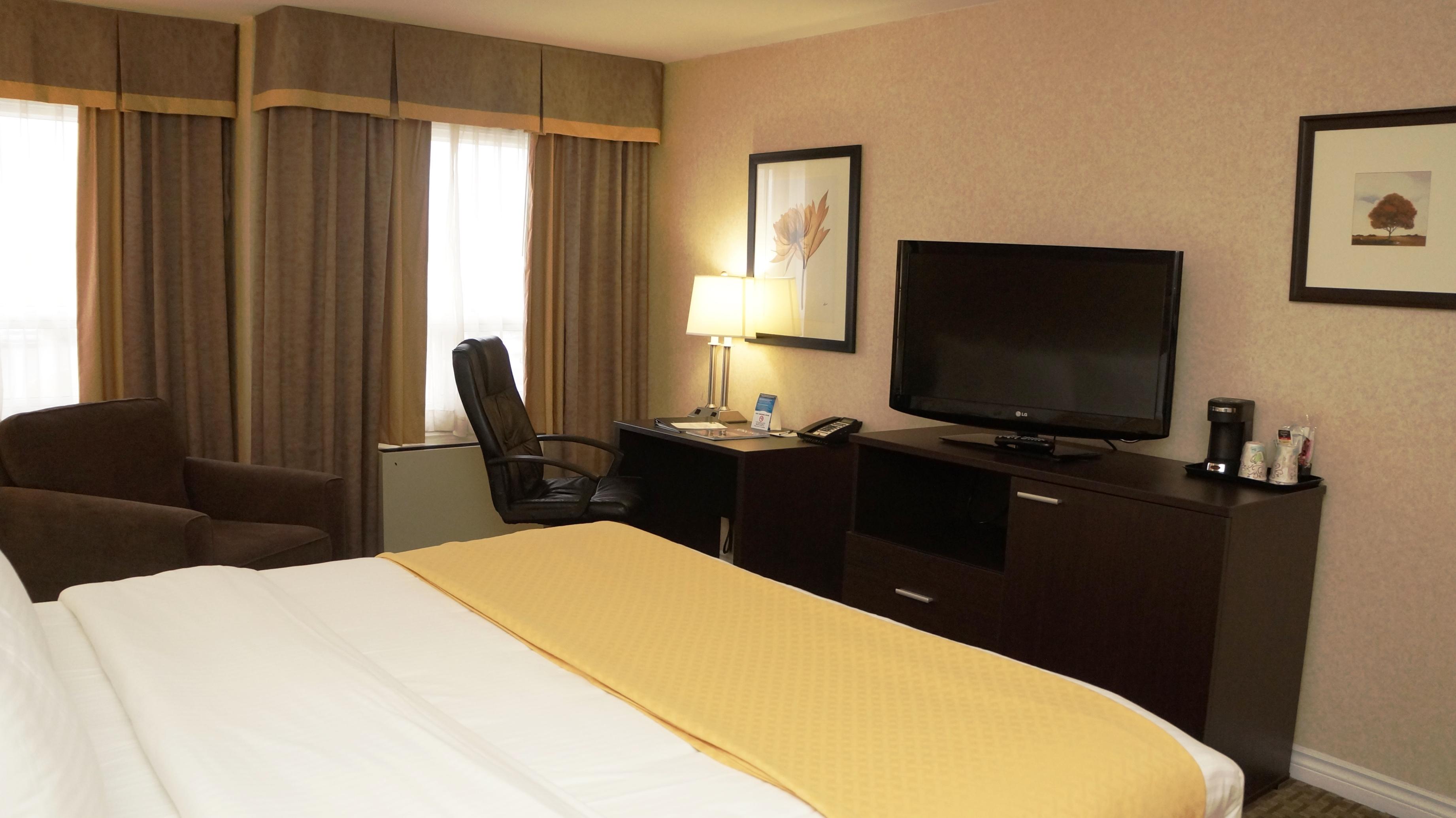 Quality Inn Airport West Mississauga Extérieur photo