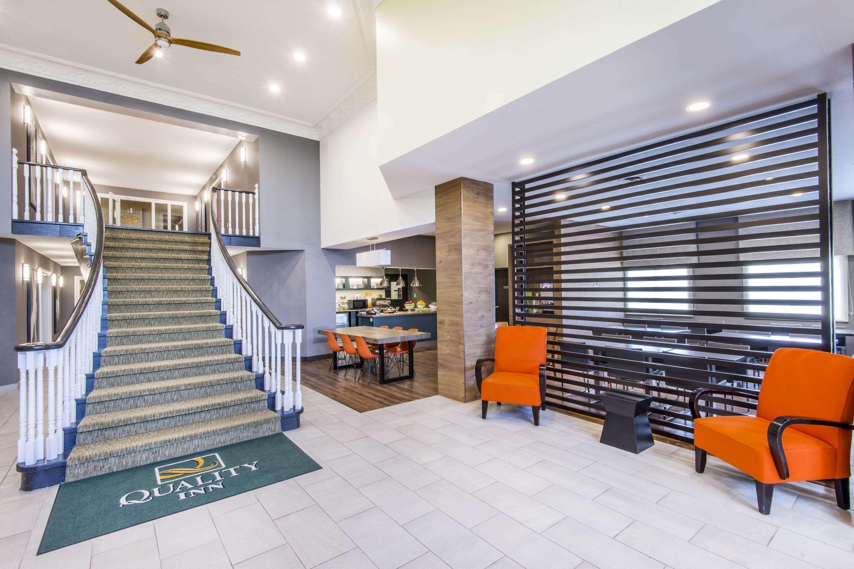 Quality Inn Airport West Mississauga Extérieur photo