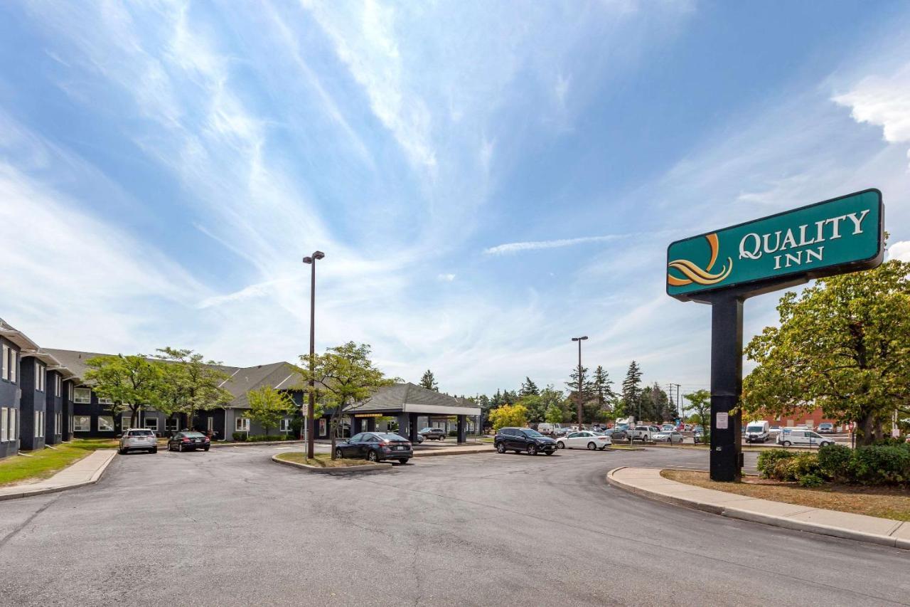 Quality Inn Airport West Mississauga Extérieur photo