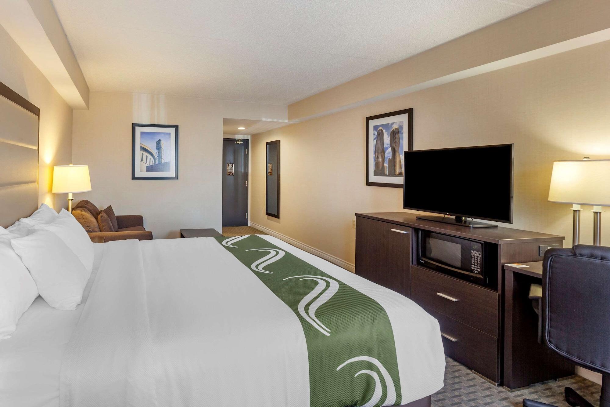 Quality Inn Airport West Mississauga Extérieur photo