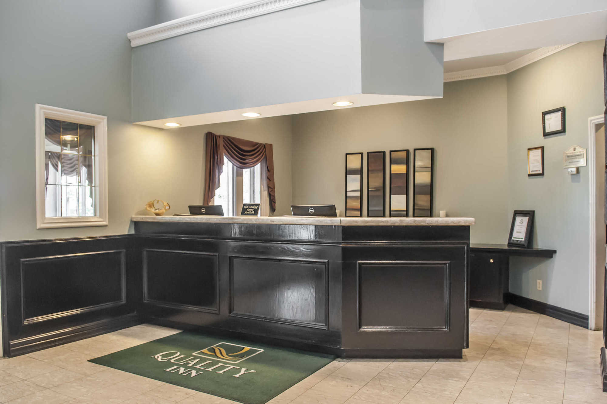 Quality Inn Airport West Mississauga Intérieur photo