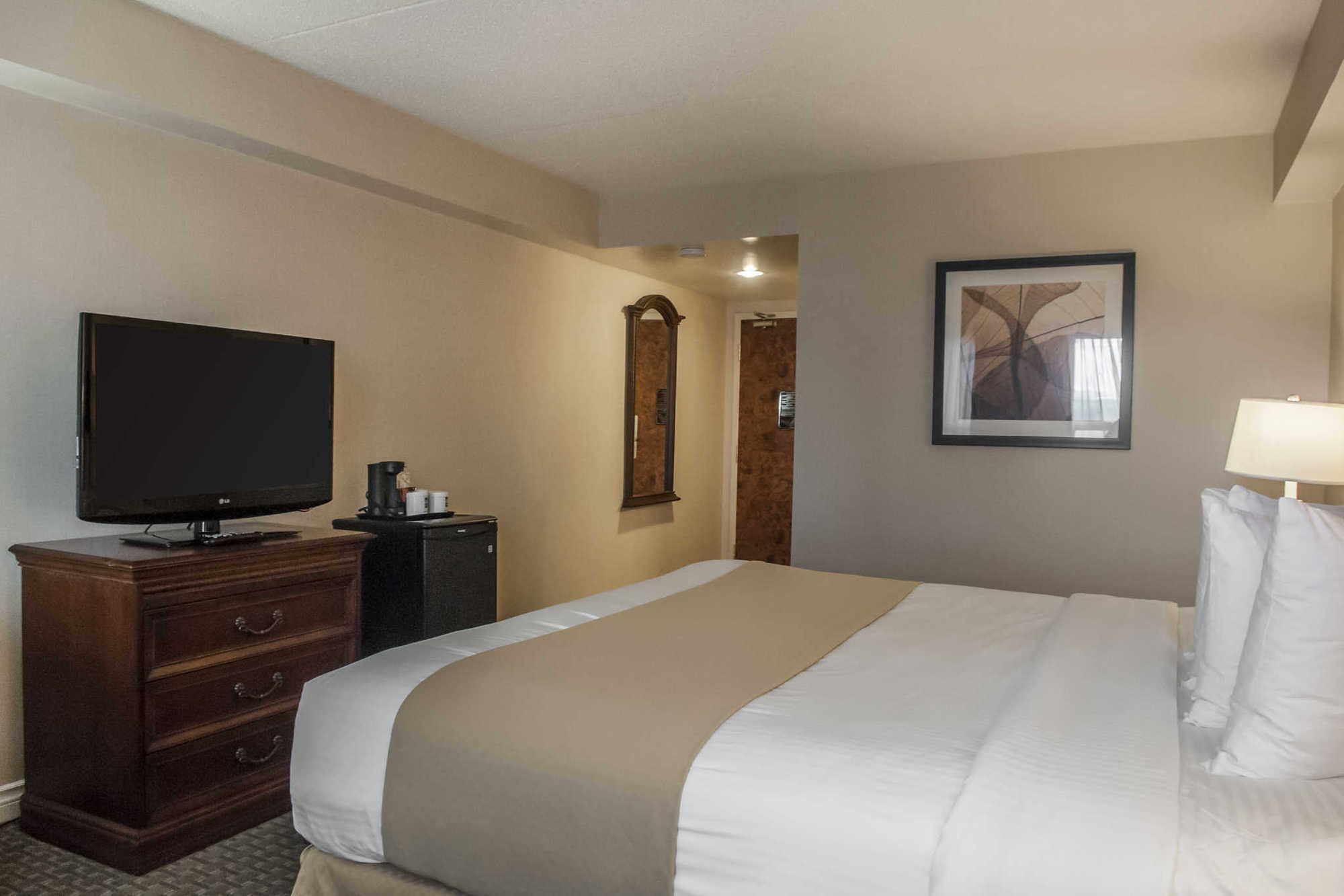 Quality Inn Airport West Mississauga Chambre photo